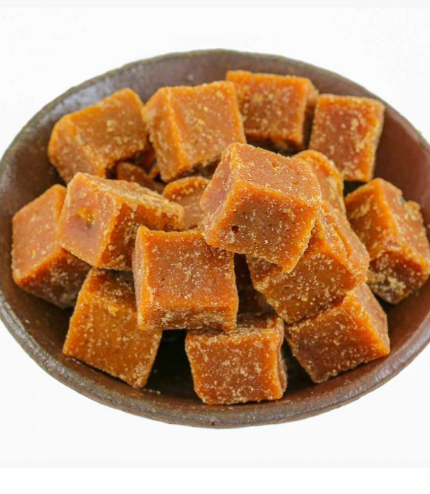 Natural Jaggery Cubes